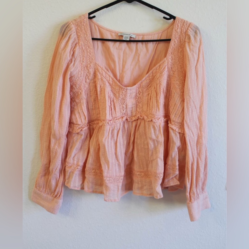 Peach American Eagle top size Medium